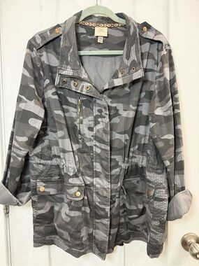 Knox Rose Gray Camo Utility Jacket